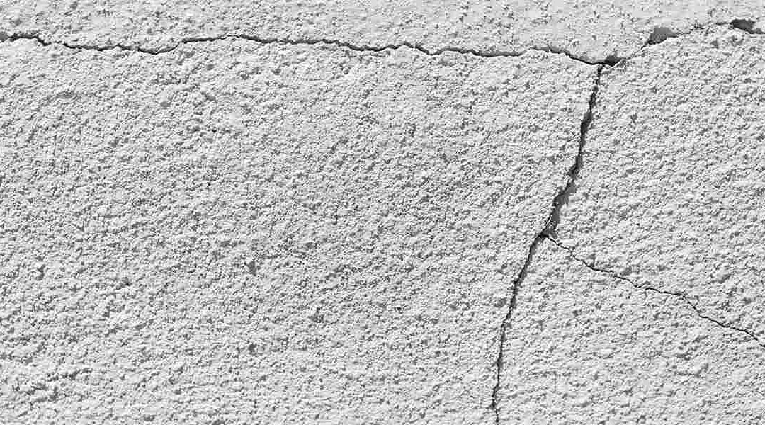 Common Problems With Exterior Stucco: A Homeowner’s Guide